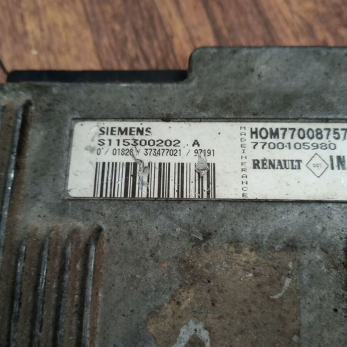 Computer Renault Megane Scenic 1.6 Siemens S115300202A used
