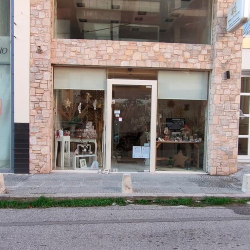 Ground floor commercial space 77sqm with residential conversion option in Nea Ionia