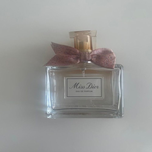 Perfume bottles like new, empty set