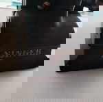  Ραπτομηχανή SINGER , Made in USA ,μάλλον εποχής 20'- 30' και μάλλον για δέρματα .