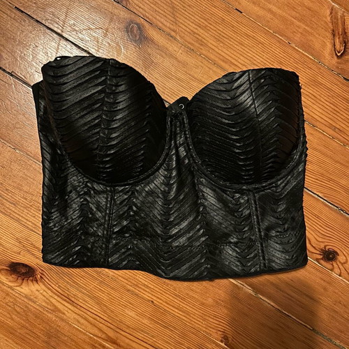 Black corset like new with alternating clasp unworn