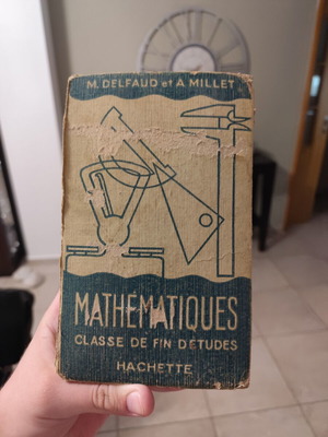 1942 French mathematics book like new, collectible