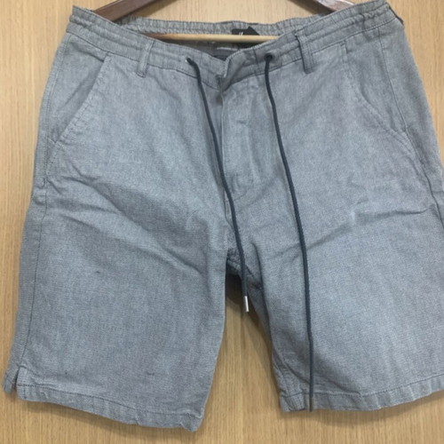 H&M Men's Bermuda Shorts like new, size XL, white and grey