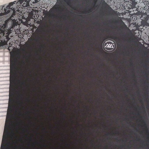 T-shirt with Noshame® design new, size L, black