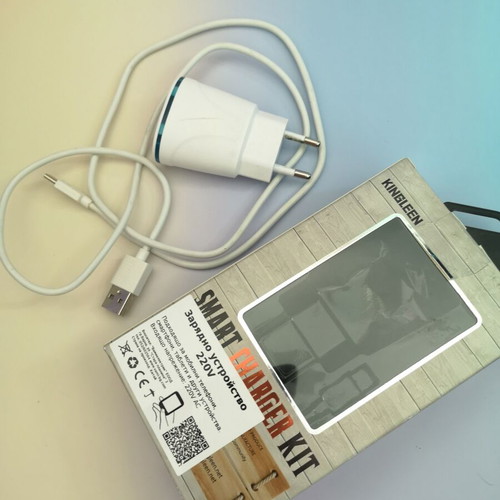 Kingleen Charger Kit C830E with Two USB Ports like new