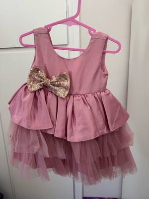 Φόρεμα μωρού κοριτσιού σαν καινούργιο, 6-9 μηνών