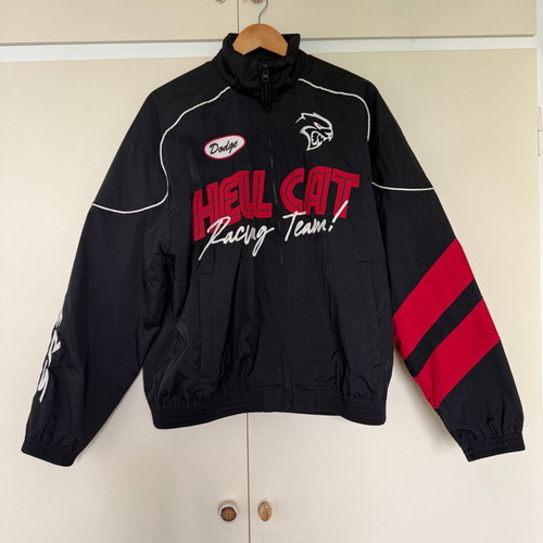 Hollister winder jacket καινούργιο, μέγεθος M, μαύρο και κόκκινο