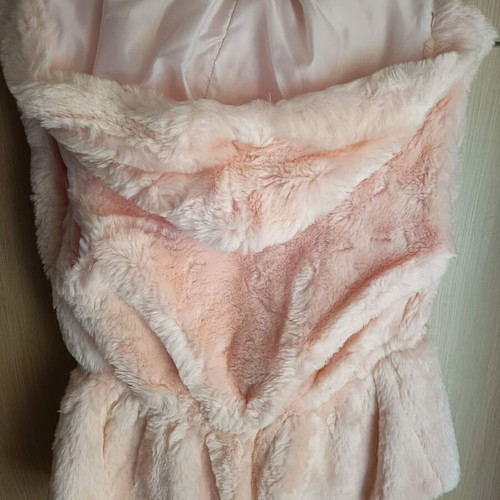 Be You women's pink soft fur vest like new size M/L