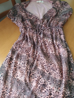 Rebel dress size XL like new, beige and pink