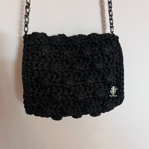 One & Only knitted shoulder bag like new, black
