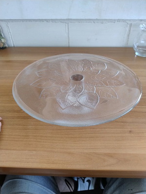 Handmade cake/tart stand like new, diameter 33.5 cm