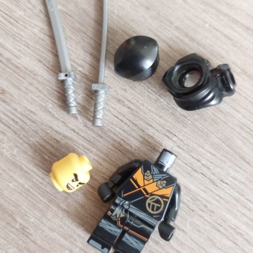 LEGO Ninjago Cole from Dragons Rising Season 1 like new
