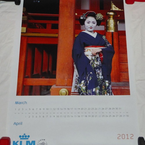 Large KLM Airlines 2012 wall calendar like new with 6 posters