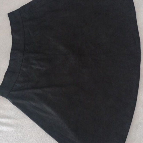 Mini castor skirt with hidden zipper, black, handmade