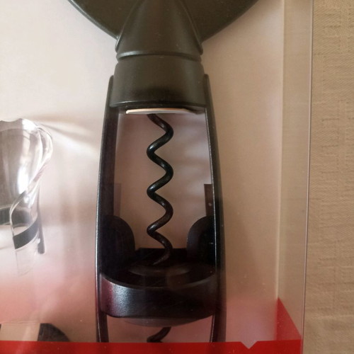 Vacuvin wine set of three pieces new