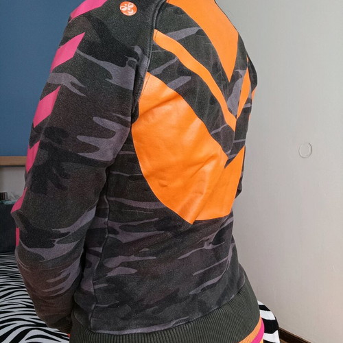 Women's Hummel sweatshirt camouflage like new