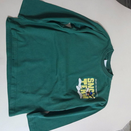 T-shirts and sets like new, pack of 6 pieces