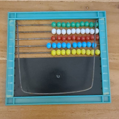Plastic abacus up to 50 with alphabet and blackboard, like new, 80s decade