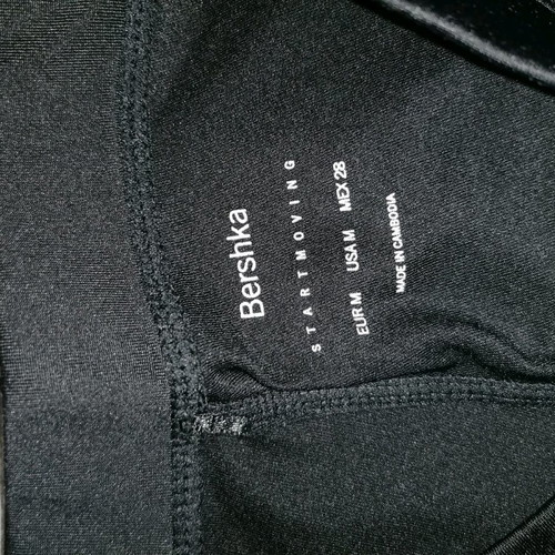 Bershka athletic leggings 3/4 new, black size M