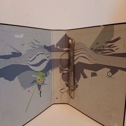 Carchartt folder used, dimensions 22x27x5.5 cm