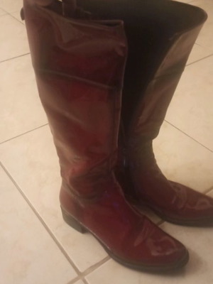 Patent leather boots burgundy new, size 37