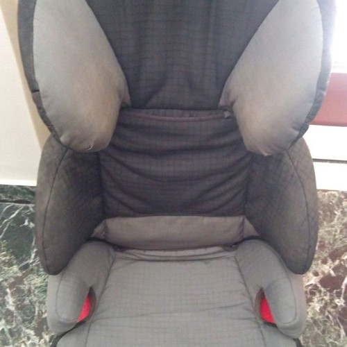 Child car seat used from Velmar (Ford)