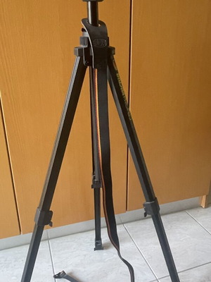 Bilora photographic tripod used, aluminum, max load 5 kg, height 1.20 m