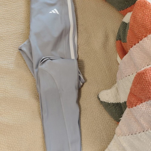 Adidas Aeroready 3-Stripes women's leggings grey size S like new