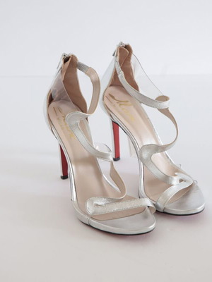 Mark Milan women's silver sandals size 39