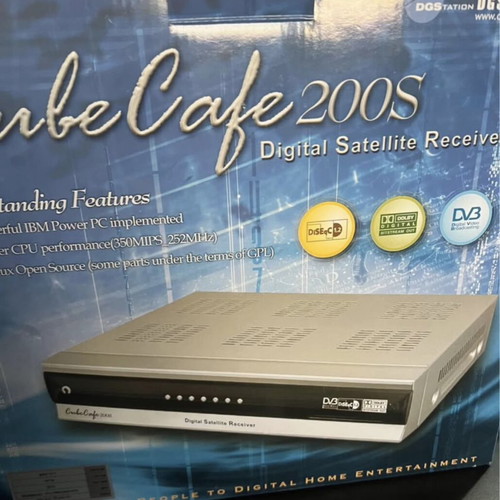 Satellite receiver Cube Cafe 200s used with remote and cables