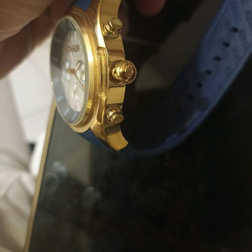 Breeze wristwatch like new unisex blue with Q&Q and Oozoo gift