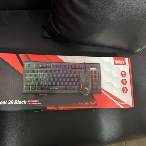 Gaming Combo 3-σε-1 με RGB πληκτρολόγιο, ποντίκι και mousepad καινούργιο