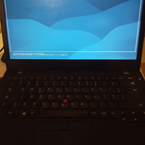 Lenovo Thinkpad L490 Laptop i5-8365u 8GB RAM 256 nvme like new