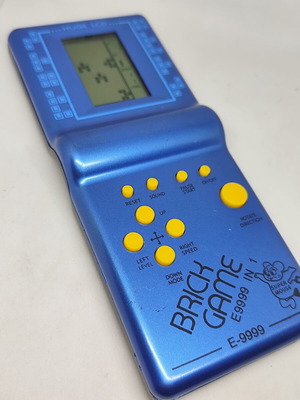 Brick Game E-9999 Retro Vintage Portable Console like new