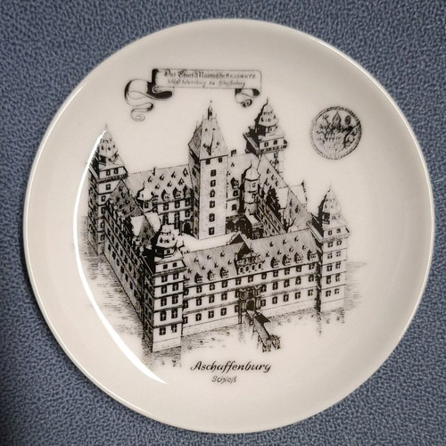 Vintage Kaiser porcelain coasters new, 10cm diameter