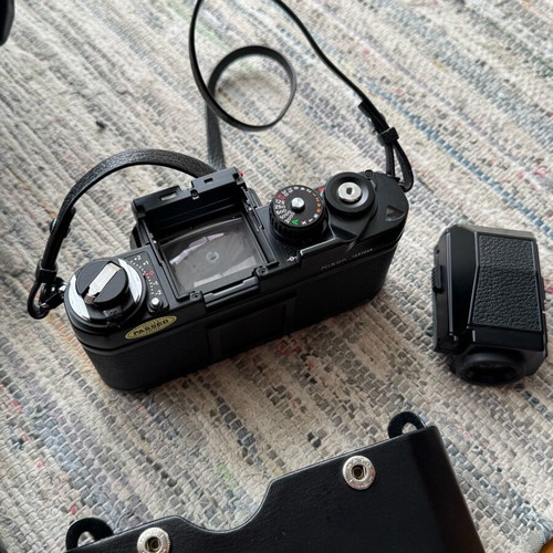 Nikon F3 HP camera like new with 2 lenses and leather strap