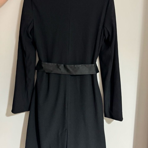 Coat new, black, size S with perfect details