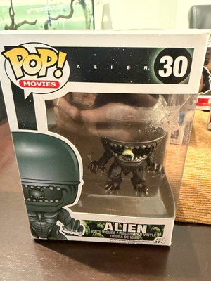 Alien 30 Alien vs Predator Funko Pop used with box damage