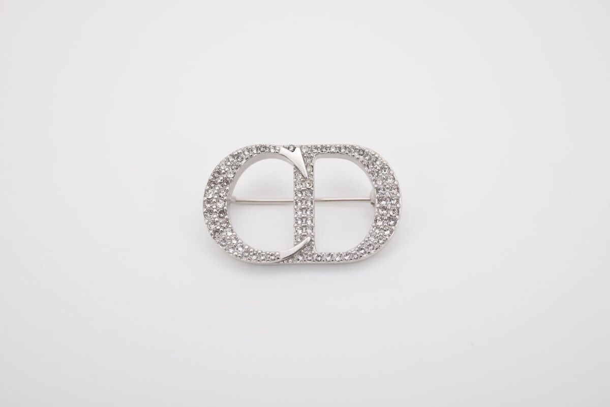 Dior CD Icon Brooch sterling silver and… - € 400,00 - Vendora.cy