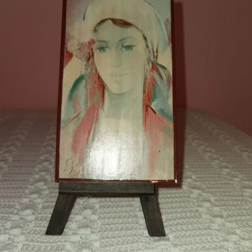 Souvenir painting like new with wooden stand