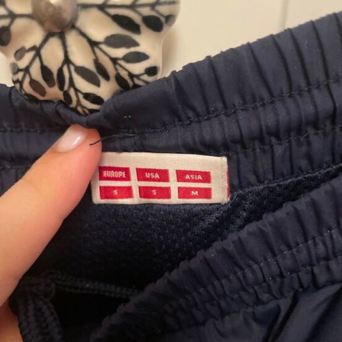Hummel sportswear dark blue, like new, Small
