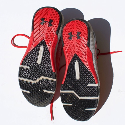 Under Armour Charged Commit TR 3 sneakers like new, red, size 42