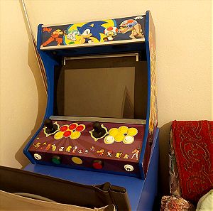 Retro καμπίνα παιχνιδομηχανή arcade