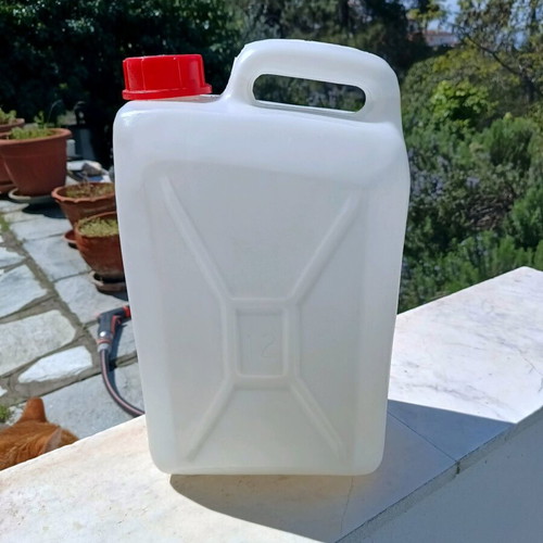 Plastic container new 12 liters suitable for food
