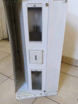 AEG extractor hood 70 cm, unused