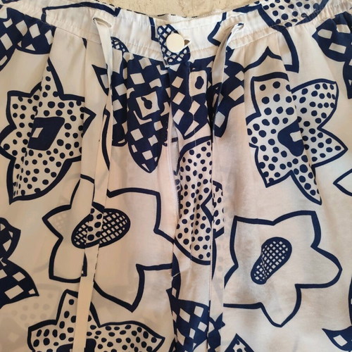 Vintage handmade silk shorts 80s, like new, white and blue