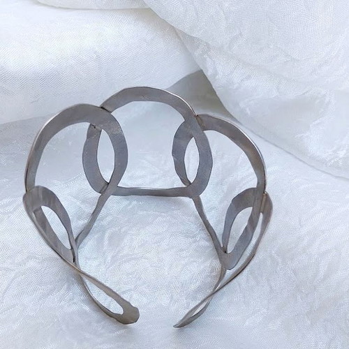 Bracelet cuff type 9 cm silver, like new