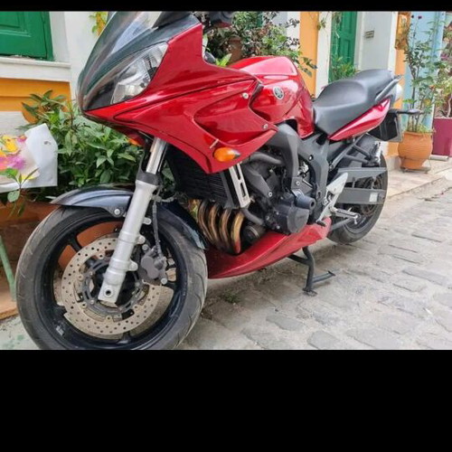 Yamaha FZ6 Fazer used, 600cc, red, 6,000km, model 4/06