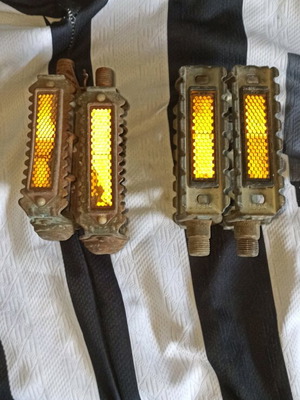 Bicycle pedals used, pair for old bike