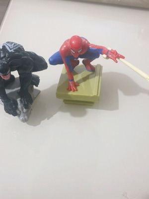Φιγούρες Marvel σαν καινούργιες, σετ 2 (Venom, Spiderman) με βάση
